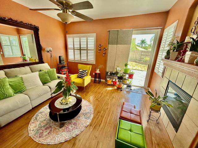 1732 W Westlake Drive, Roseville CA: https://media.crmls.org/mediaz/9dcdfae4-327d-485c-bbf9-7c991bfcc441.jpg