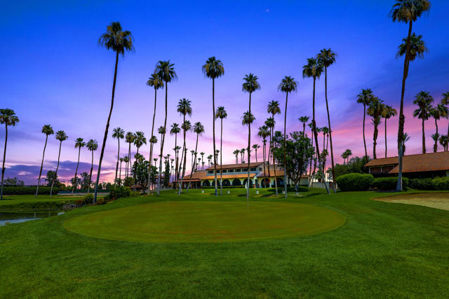 69 Don Quixote Drive, Rancho Mirage CA: https://media.crmls.org/mediaz/9dce8a7c-8fb8-4c2e-8b8a-3ec56c4134a7.jpg