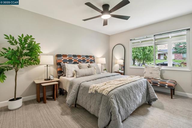 8 Southwaite Ct, Orinda CA: https://media.crmls.org/mediaz/9dced3ac-7506-434b-9645-d1273e90c349.jpg