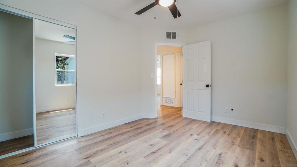 MLS #250042675SD image #26