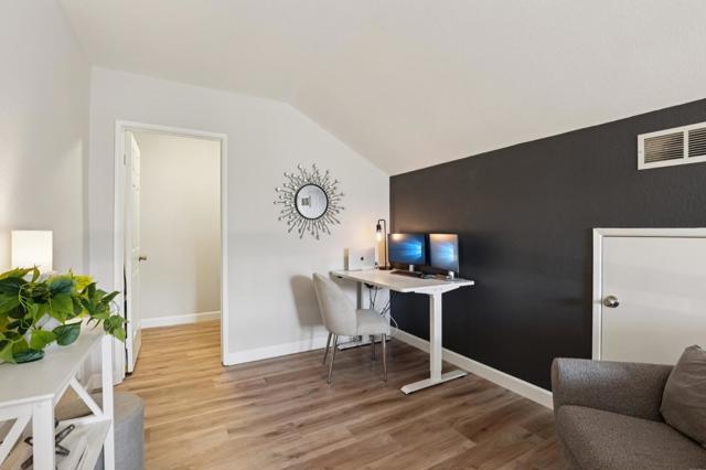 2890 Buena Crest Court, San Jose CA: https://media.crmls.org/mediaz/9dcf170c-40cb-430e-bc17-f5c715a72ccc.jpg