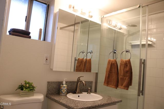 Detail Gallery Image 15 of 37 For 1450 Locust Ave #425,  Long Beach,  CA 90813 - 1 Beds | 1 Baths