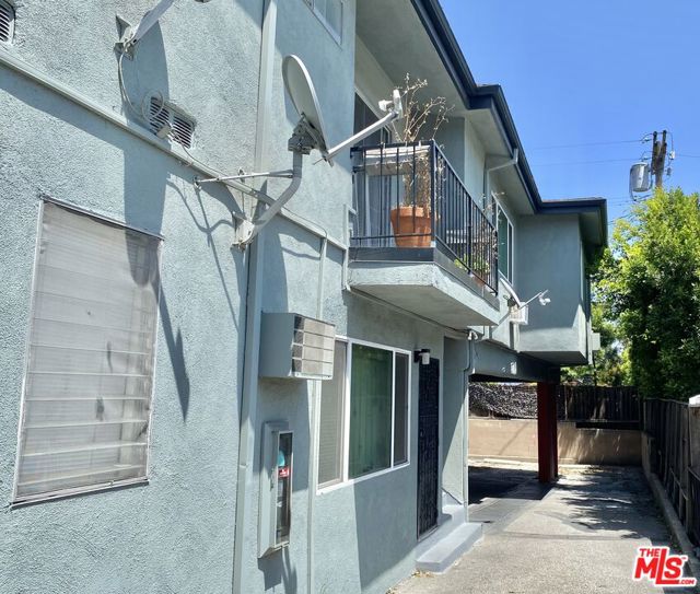 1316 North Fairfax Avenue photo 5