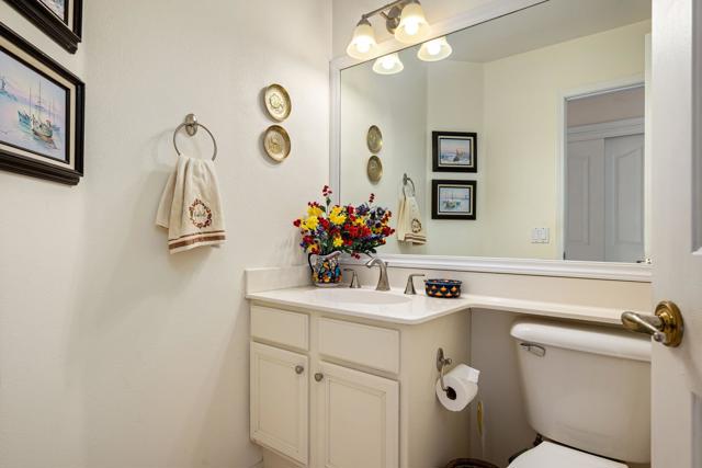 39041 Palace Drive, Palm Desert, CA 92211