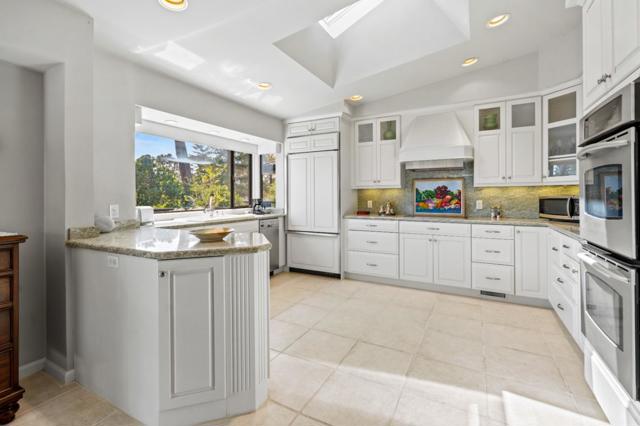 246 Del Mesa Carmel, Carmel CA: https://media.crmls.org/mediaz/9dd13776-571b-4c24-8818-faa42085ddcd.jpg