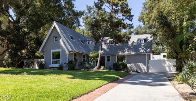 1601 El Rito Avenue, Glendale CA: https://media.crmls.org/mediaz/9dd1f3fb-8045-46b8-9788-dce6f363aff4.jpg