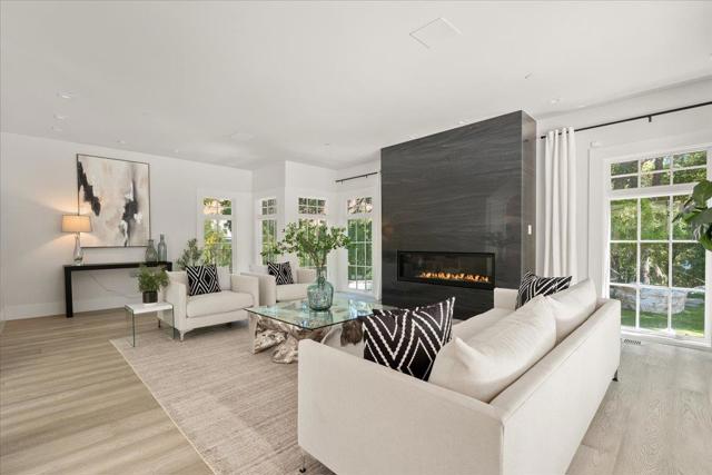 Image 14 of 81 For 17203 Deer Park Road