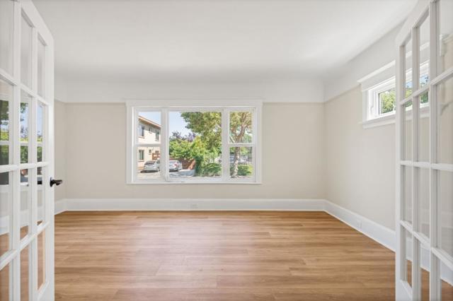 551 53rd Street, Oakland CA: https://media.crmls.org/mediaz/9dd26614-930c-4d64-a390-49e48589494d.jpg
