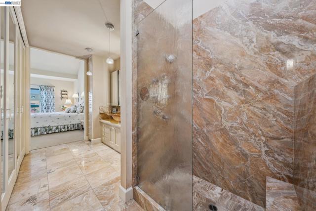 Image 32 of 44 For 9 Regulus Court