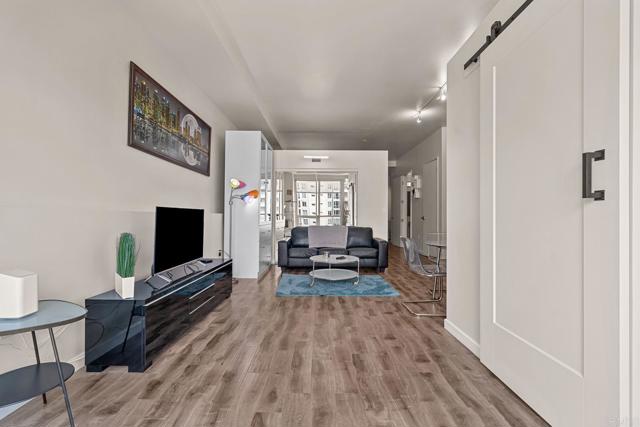Image 5 of 24 For 350 Ash Street 1001