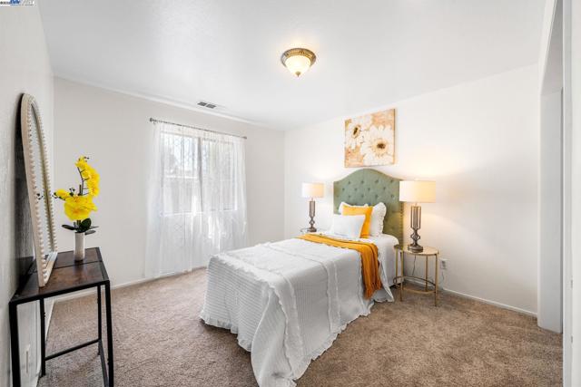 3819 California Way, Livermore CA: https://media.crmls.org/mediaz/9dd2cdc6-6c50-40cd-ba5f-52828785be9b.jpg