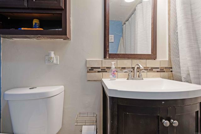 Detail Gallery Image 7 of 27 For 804 S 37th St, San Diego,  CA 92113 - 3 Beds | 2 Baths