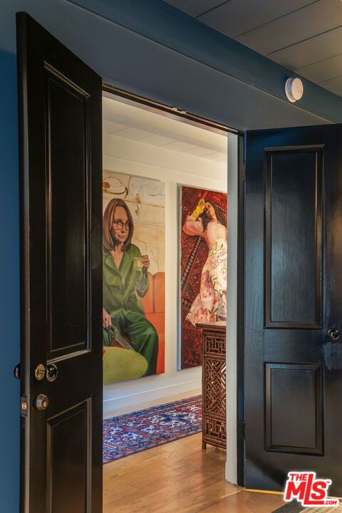 8917 Dorrington Avenue, West Hollywood CA: https://media.crmls.org/mediaz/9dd34971-956c-489e-9850-8ddcb10a0524.jpg