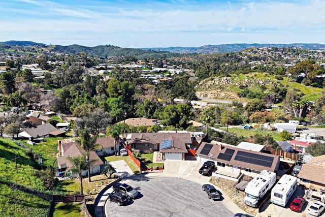 Detail Gallery Image 4 of 32 For 8699 Avenida Marco, El Cajon,  CA 92021 - 3 Beds | 2 Baths