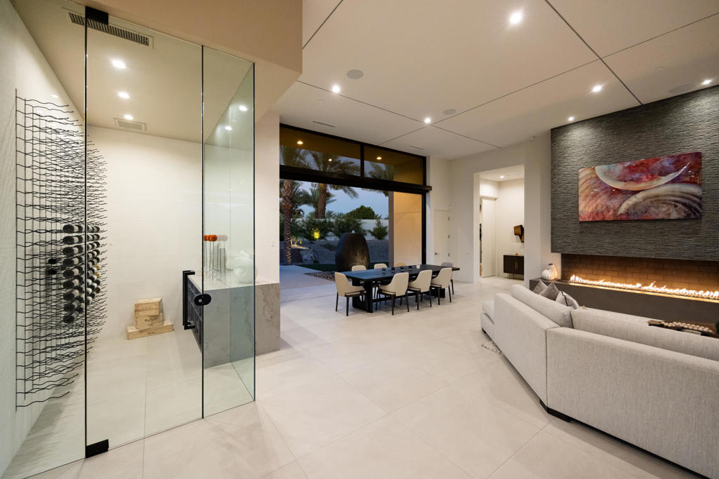 MLS #219135136DA image #3