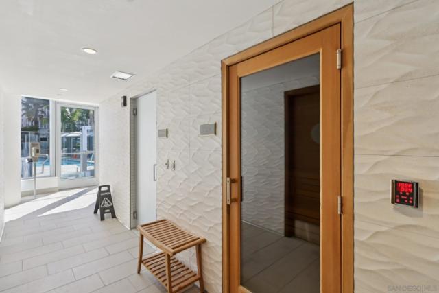 888 W E St, San Diego CA: https://media.crmls.org/mediaz/9dd4dd8c-f378-4661-becd-5299872b1899.jpg