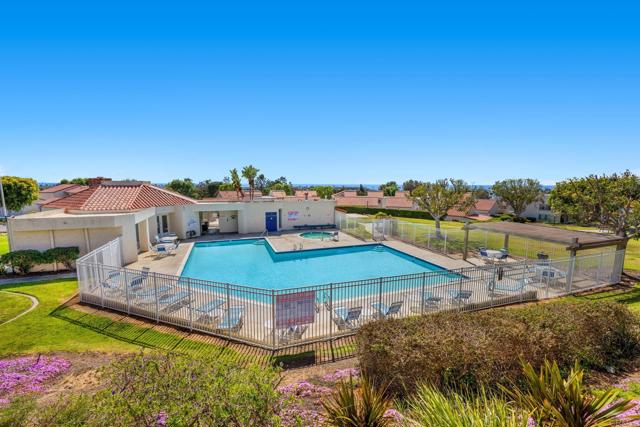 Detail Gallery Image 19 of 23 For 908 Caminito Madrigal #D,  Carlsbad,  CA 92011 - 2 Beds | 1/1 Baths