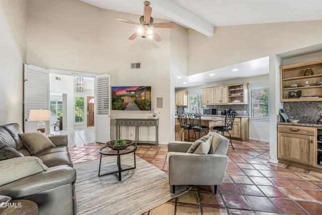 Detail Gallery Image 14 of 62 For 28461 W Driver Ave, Agoura Hills,  CA 91301 - 5 Beds | 4 Baths