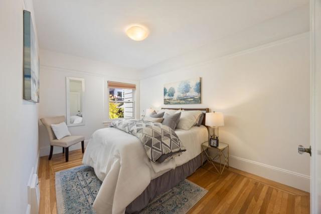 3280 Folsom Street, San Francisco CA: https://media.crmls.org/mediaz/9dd79d70-0d35-466c-aa00-403001e789d2.jpg