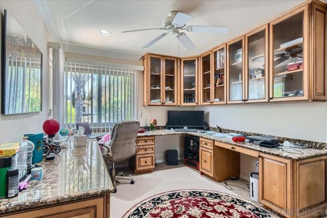 13422 Little Dawn Ln, Poway CA: https://media.crmls.org/mediaz/9dd7fe39-24c9-43ec-805d-ef6cfabd10c4.jpg