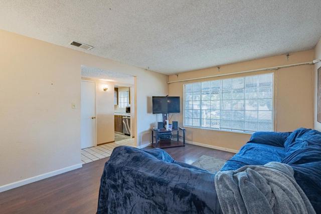 6256 Hokett Way, San Jose CA: https://media.crmls.org/mediaz/9dd978b0-0169-415a-b21f-75adef041ffd.jpg