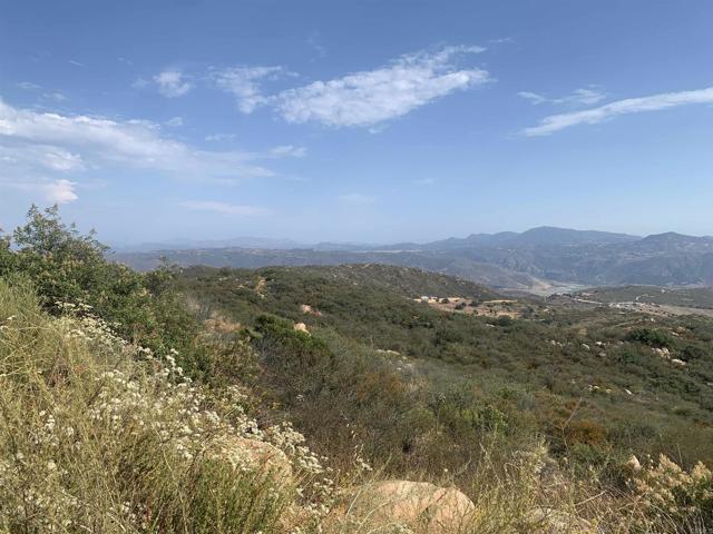 Detail Gallery Image 8 of 9 For 17484 Rockwood Rd, Escondido,  CA 92027 - – Beds | – Baths