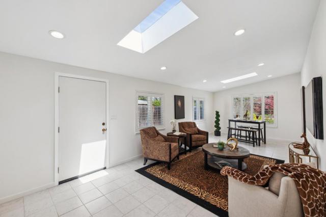 342 Carolina Lane, Palo Alto CA: https://media.crmls.org/mediaz/9dda9c2b-aa6e-41d1-9e67-4321493a50f4.jpg