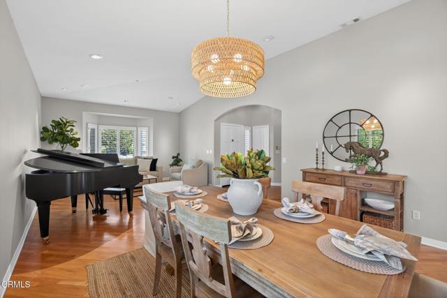 115 Cleveland Court, Ventura CA: https://media.crmls.org/mediaz/9ddc0975-ef57-4a4d-8dd8-73a3f67b381f.jpg