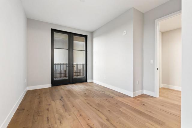 231 Hope Street, Mountain View CA: https://media.crmls.org/mediaz/9ddd0970-630c-47a1-ad00-935ad0e5606f.jpg