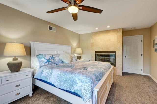 2002 Mendocino Blvd, San Diego CA: https://media.crmls.org/mediaz/9ddd4ad1-d7b0-48ae-b627-6a11b6f94e78.jpg