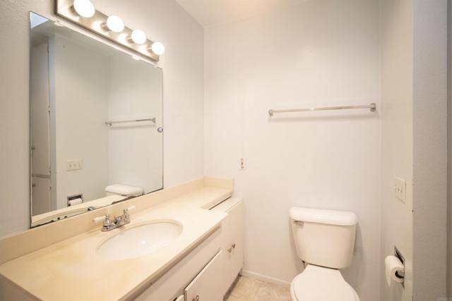 Detail Gallery Image 10 of 31 For 3592 Boussock Ln, Oceanside,  CA 92057 - 2 Beds | 1 Baths