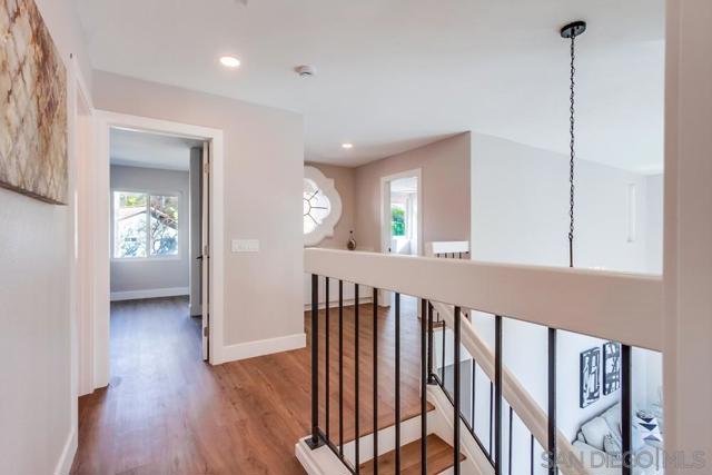 1278 Avenida Miguel, Encinitas CA: https://media.crmls.org/mediaz/9ddfeefb-6771-4e78-9131-9ea72e189359.jpg