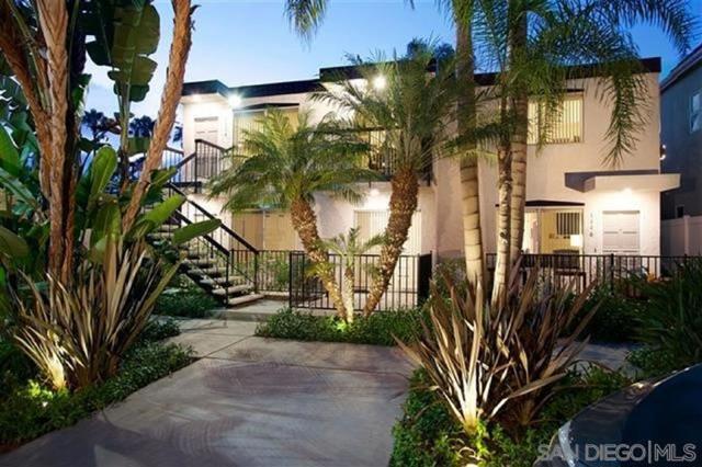 1112 1118 Thomas Avenue, San Diego CA: https://media.crmls.org/mediaz/9de0a64b-97cf-4782-b9ca-d3d6582142d9.jpg