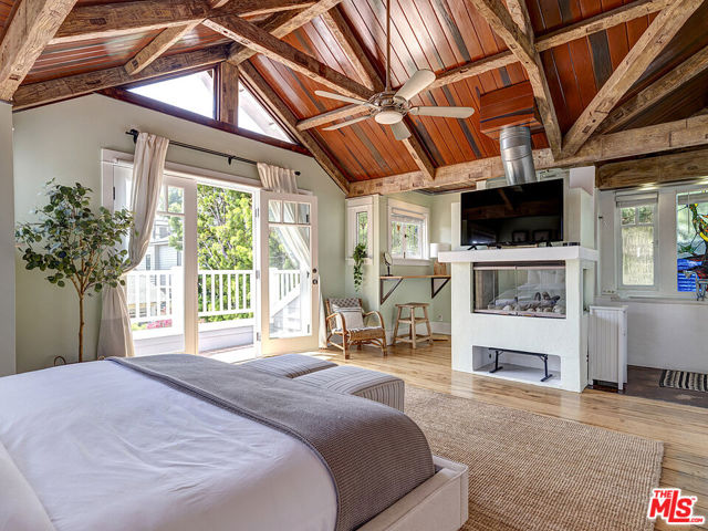 Image 21 of 37 For 111 Dudley Avenue