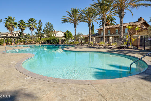 167 Bellafonte Court, Camarillo CA: https://media.crmls.org/mediaz/9de2a982-dfaf-4362-b3f1-e5917dbedaeb.jpg
