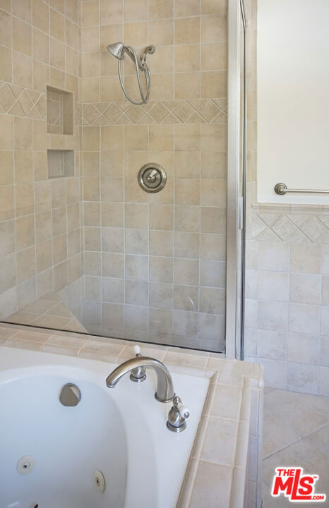 MLS #26870797 image #20