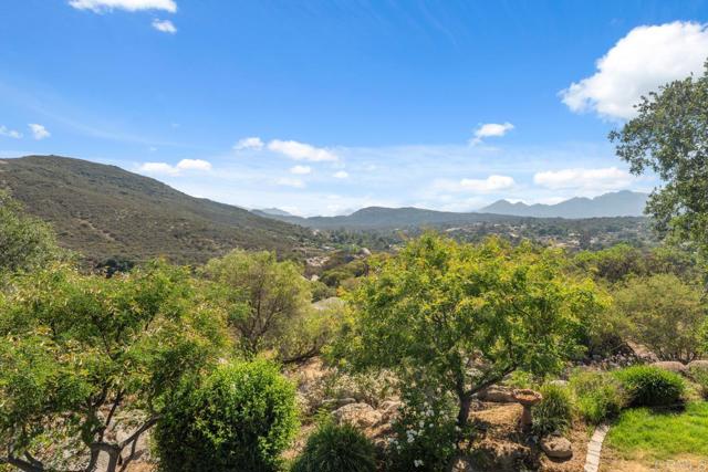 Detail Gallery Image 22 of 75 For 1480 Round Potrero Rd, Potrero,  CA 91963 - 3 Beds | 2/1 Baths