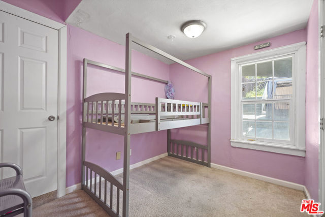 3852 Woolwine Drive, Los Angeles CA: https://media.crmls.org/mediaz/9de389ad-873e-4cbe-965b-a8e3c243cb3f.jpg