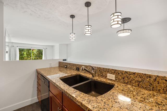 Image 7 of 45 For 79302 Montego Bay Drive 13