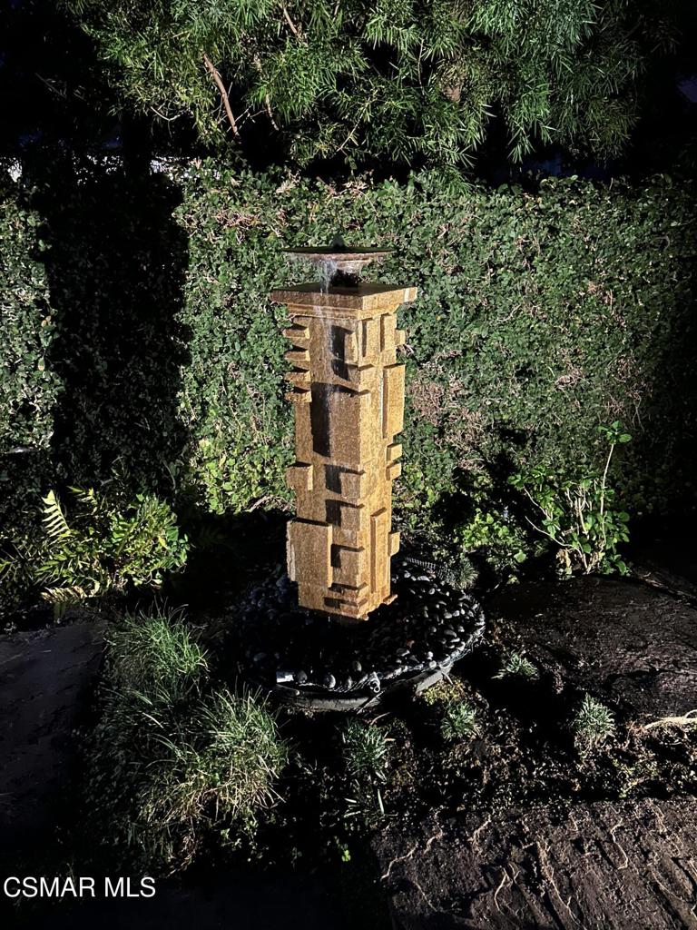 https://media.crmls.org/mediaz/9de53947-ffa5-4df1-bfb7-d463c2bba967.jpg?preset=X-Large