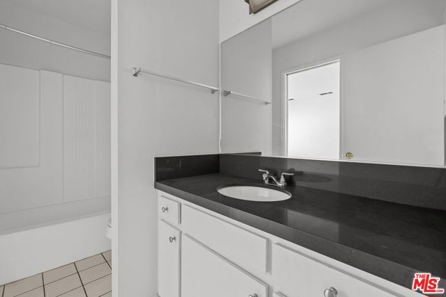 10 19th Avenue, 9 photo 6