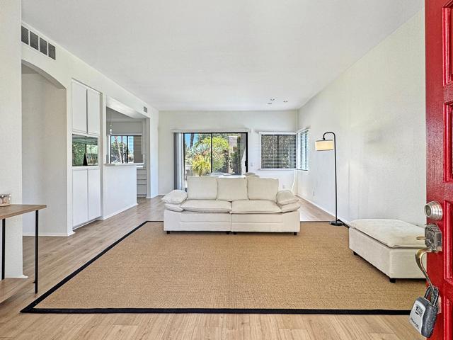 67170 W Chimayo Drive, Cathedral City CA: https://media.crmls.org/mediaz/9de7245d-5141-4b7c-815d-38a6e2ab5324.jpg