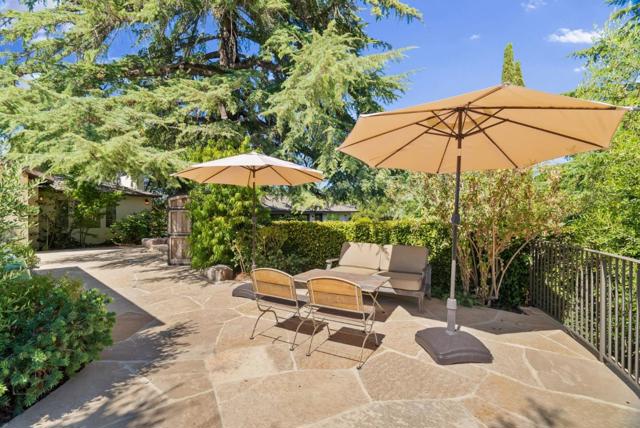 15651 Kennedy Road, Los Gatos CA: https://media.crmls.org/mediaz/9de78081-00ad-4873-a6c5-1204635142f0.jpg