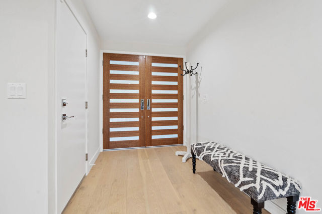 8961 Farralone Avenue photo 30