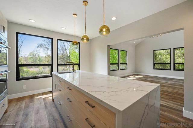Image 16 of 37 For 6611 Lago Corte