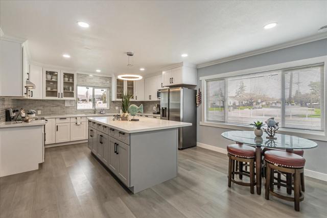 833 E Hedding Street, San Jose CA: https://media.crmls.org/mediaz/9de9da4d-5bfa-4b88-86d3-40ff3581f4a0.jpg