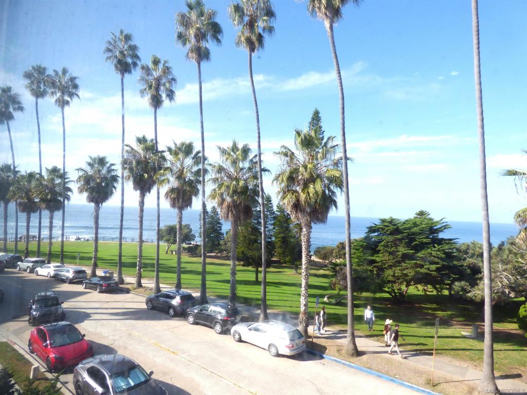 MLS #250043076SD image #17