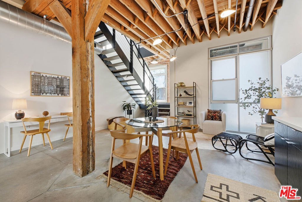 527 Molino Street Unit 108
