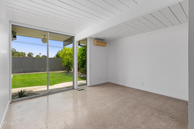 3832 E Casselle Avenue, Orange CA: https://media.crmls.org/mediaz/9deab758-1fd8-45d2-a0e3-19eb8611d8b6.jpg