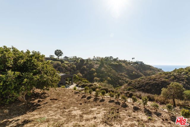 Drew Fenton | 6767 Wandermere Road Malibu CA | MLS: 7472712 Drew Fenton | 6767 Wandermere Road Malibu CA | MLS: 7472712